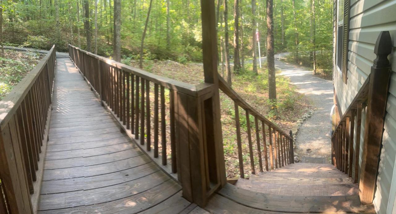 Peaceful Hideaway Treehouse Near Little River Canyon Villa Fort Payne Exterior photo